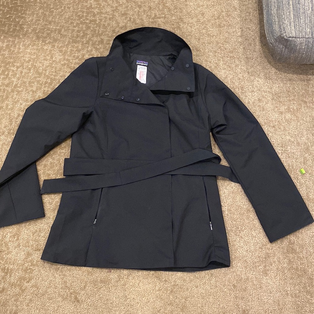 Patagonia Black Trench Medium